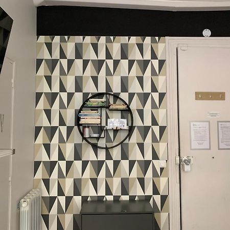 Bright Charming Modern Studio By Dreamy Canal パリ エクステリア 写真
