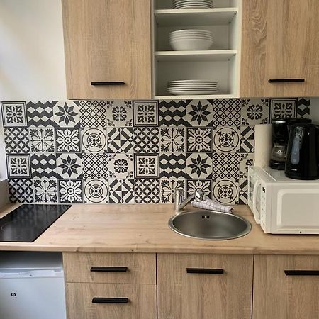Bright Charming Modern Studio By Dreamy Canal パリ エクステリア 写真